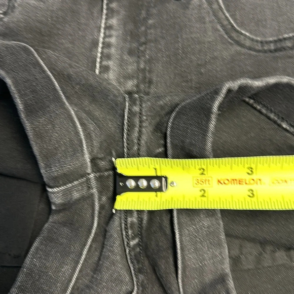 Moussy high rise denim cuff black shorts size small - Picture 9 of 12